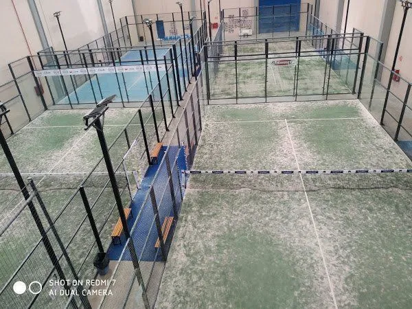 Padel Indoor Valls - centro deportivo en Valls