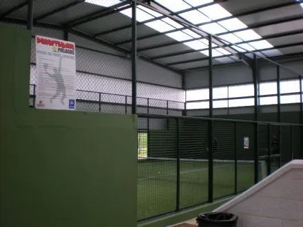 Padel Liencres Pielagos - centro deportivo en Piélagos