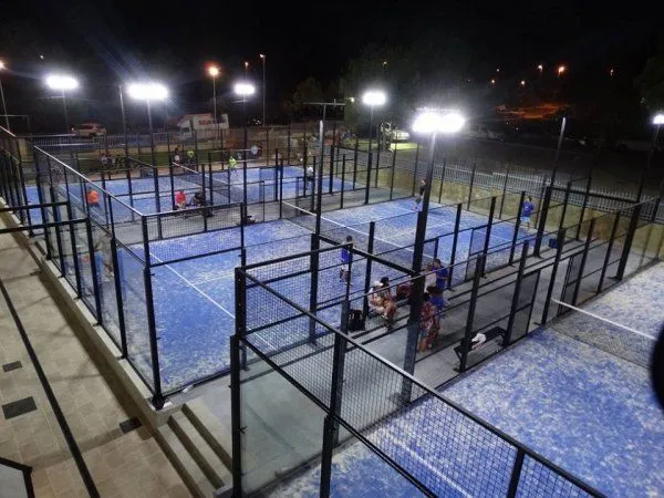 Padel Nou - centro deportivo en Vandellós i l Hospitalet de l Infant