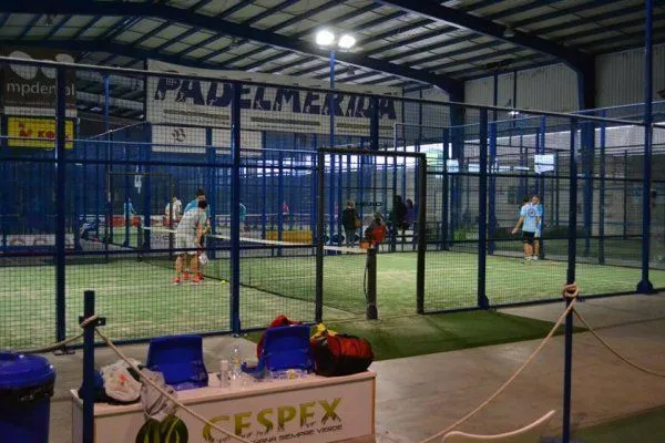 Padelmerida Indoor - centro deportivo en Mérida
