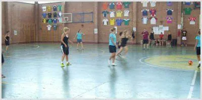 Pavelló Poliesportiu Municipal De Mequinensa - centro deportivo en Mequinenza