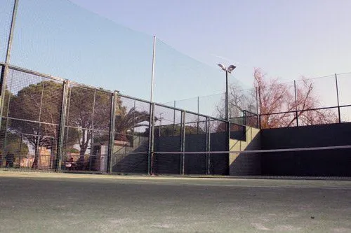 Pistas De Padel Pepe - centro deportivo en Chiclana de la Frontera