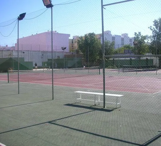 Polideportivo Don Bosco - centro deportivo en Sevilla
