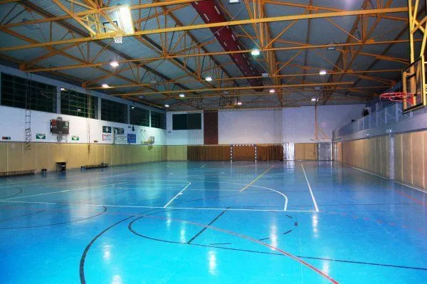 Polideportivo Safa Horta - centro deportivo en Barcelona