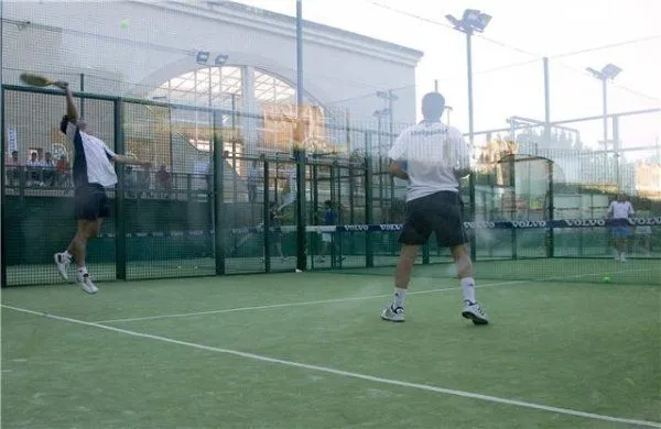 Sato Sport Mairena - centro deportivo en Mairena del Aljarafe