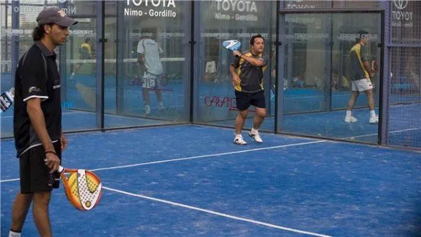 Sato Sport Santa Justa - centro deportivo en Salteras