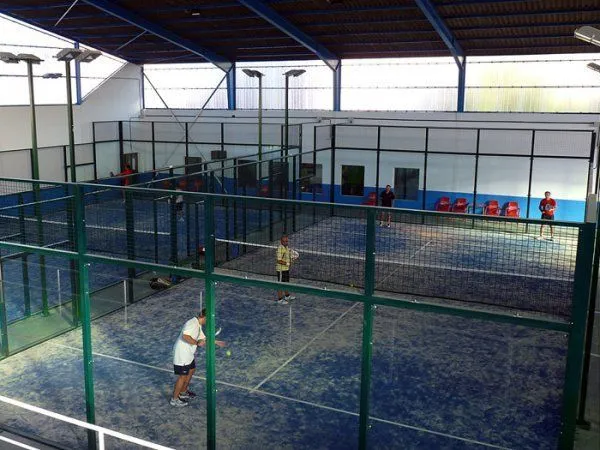 School Padel Center Pontevedra - centro deportivo en Pontevedra