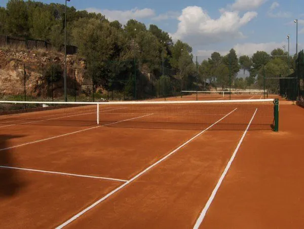 Societat Esportiva L'espiral - Tennis Pallejà - centro deportivo en Pallejà