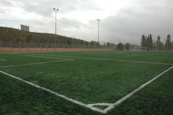 Centro Deportivo Municipal Alberto García (pozo Tío Raimundo) - centro deportivo en Madrid