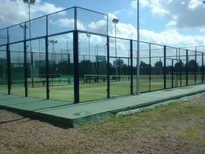 Polideportivo Genil - centro deportivo en Granada