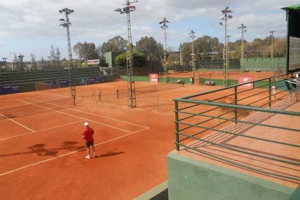Real Club Recreativo De Tenis De Huelva - centro deportivo en Huelva