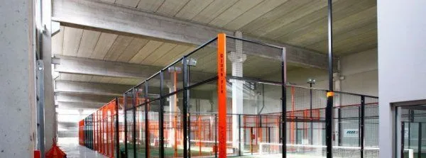 Solo Padel Indoor - centro deportivo en Marchamalo