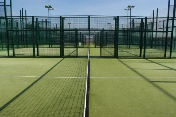 Udyr Sport Padel Tenis Club - centro deportivo en Palma de Mallorca