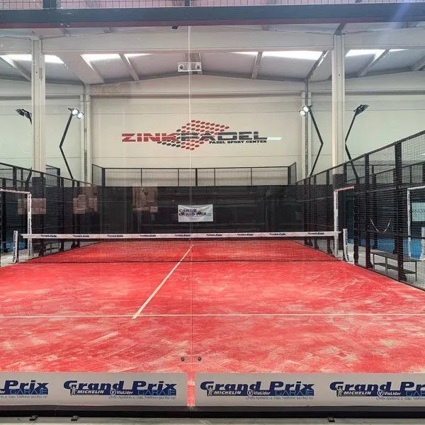 Zink Padel - centro deportivo en Reocín